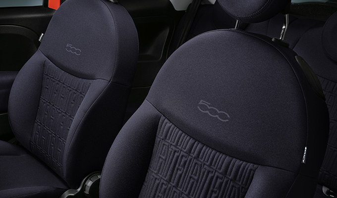 Blue fabric seats with Fiat monogram
